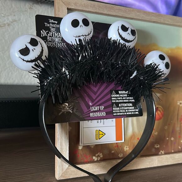 The nightmare before Christmas light up headband NWT - Picture 2 of 6